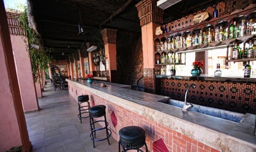 Hotel Club Hanane Ouarzazate Exteriör bild